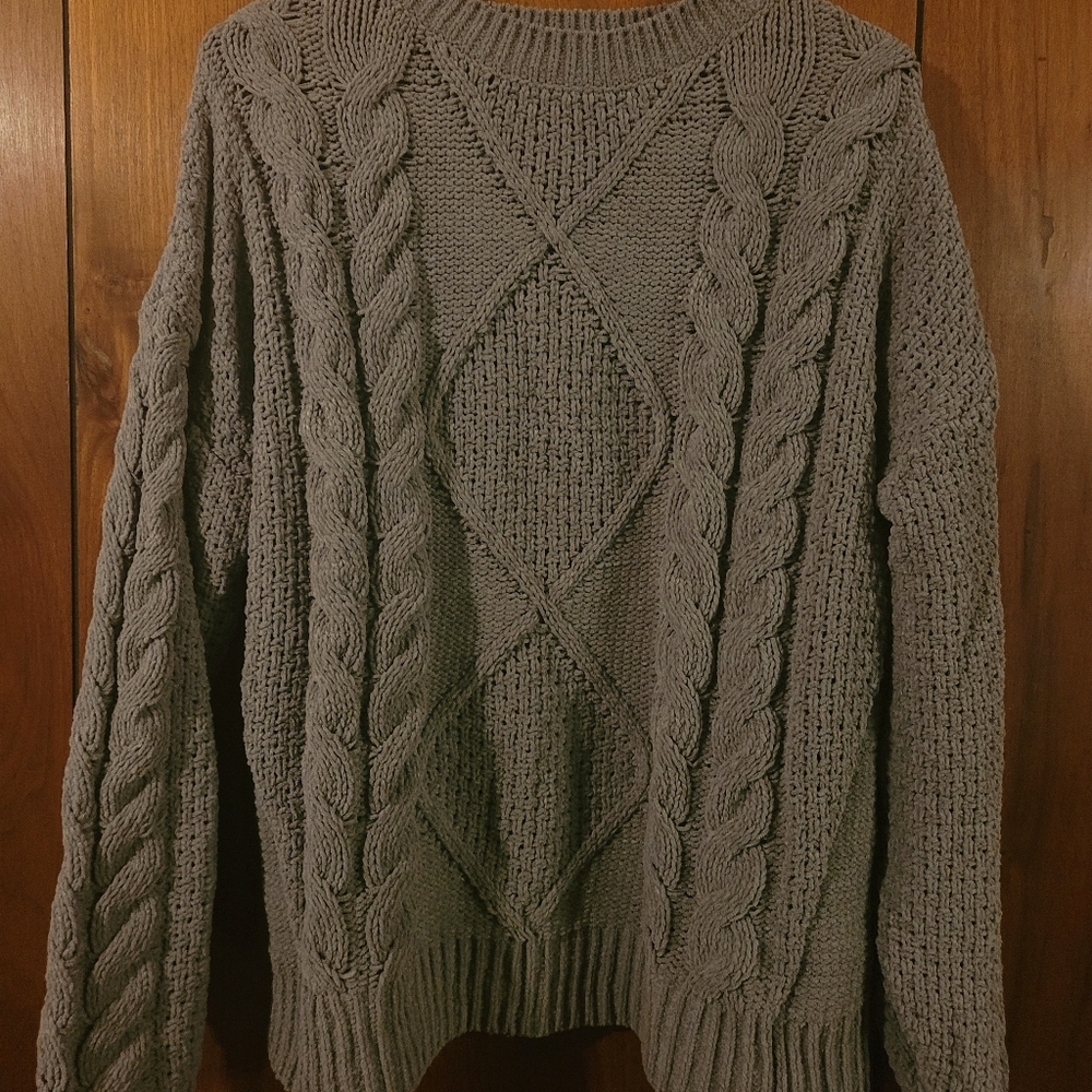 Gorgeous Light Gray Sweater